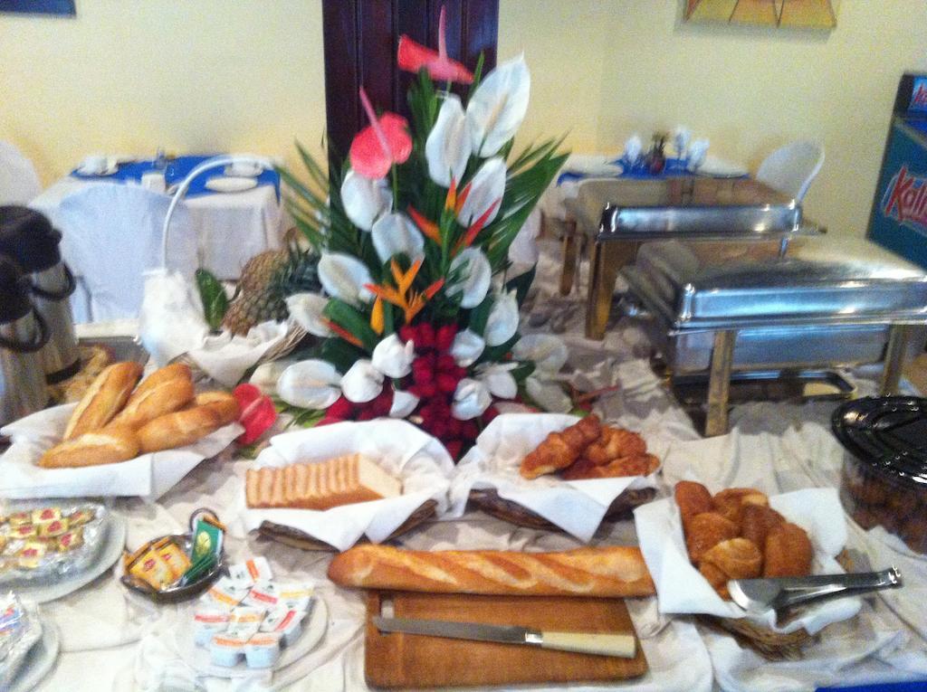 Hotel Beausejour Mirabel Bonabéri Oda fotoğraf
